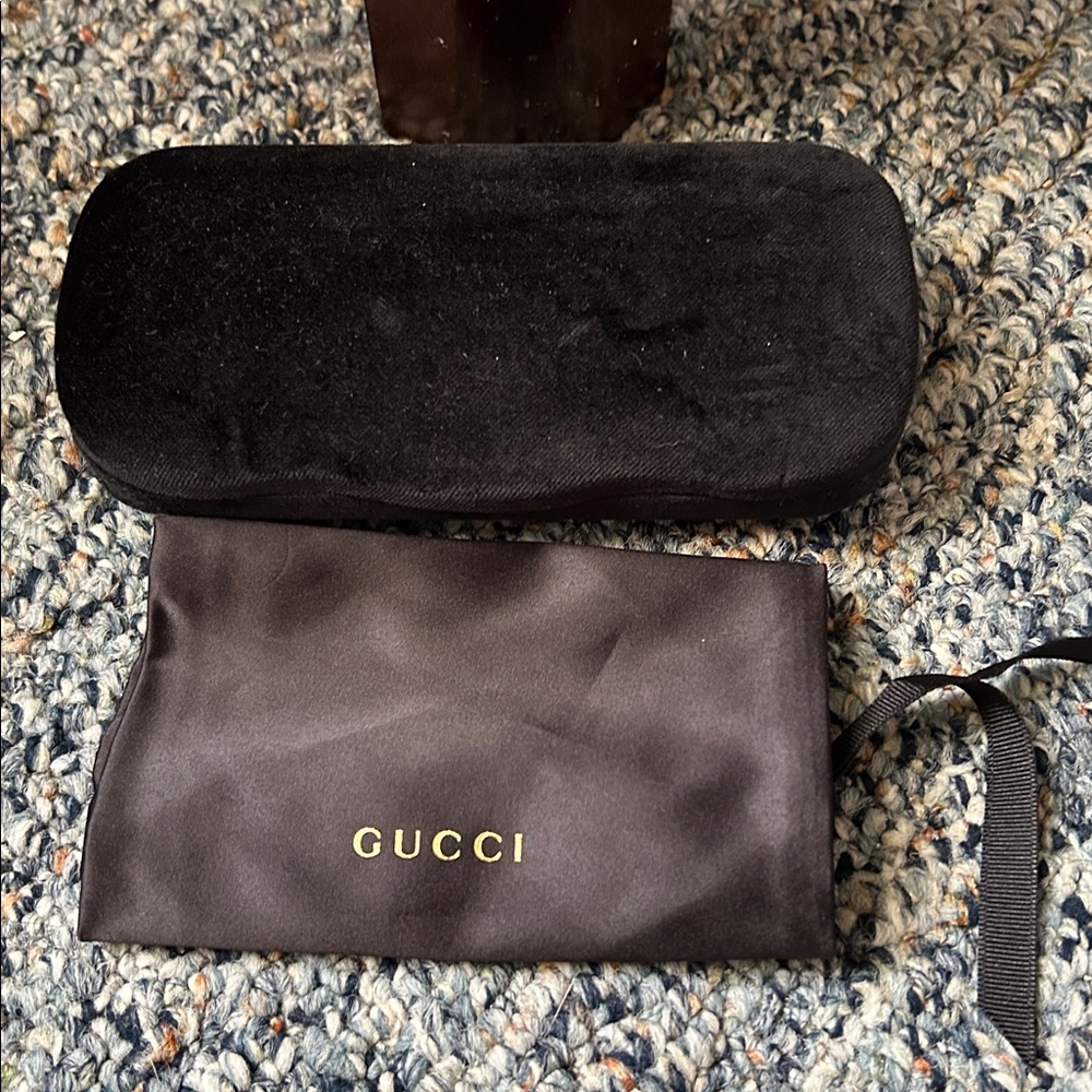 REDUCED!! Gucci Black Eyewear Case and Pouch Set